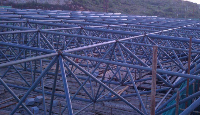 潮州概述网架加工公司对网架保温隔热的办法