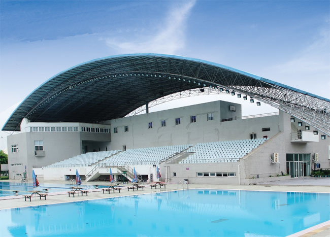 潮州游泳馆网架